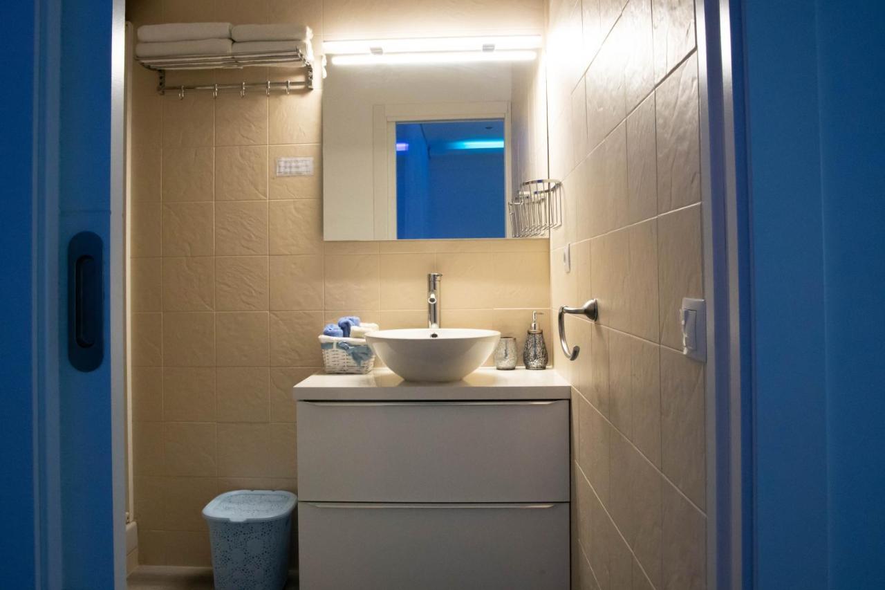Apartamento Séptimo cielo primera línea de mar Blanes Esterno foto