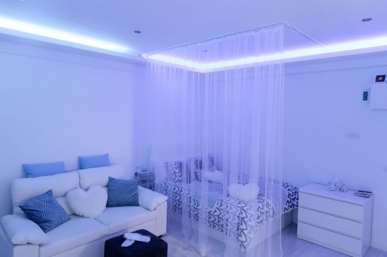 Apartamento Séptimo cielo primera línea de mar Blanes Esterno foto